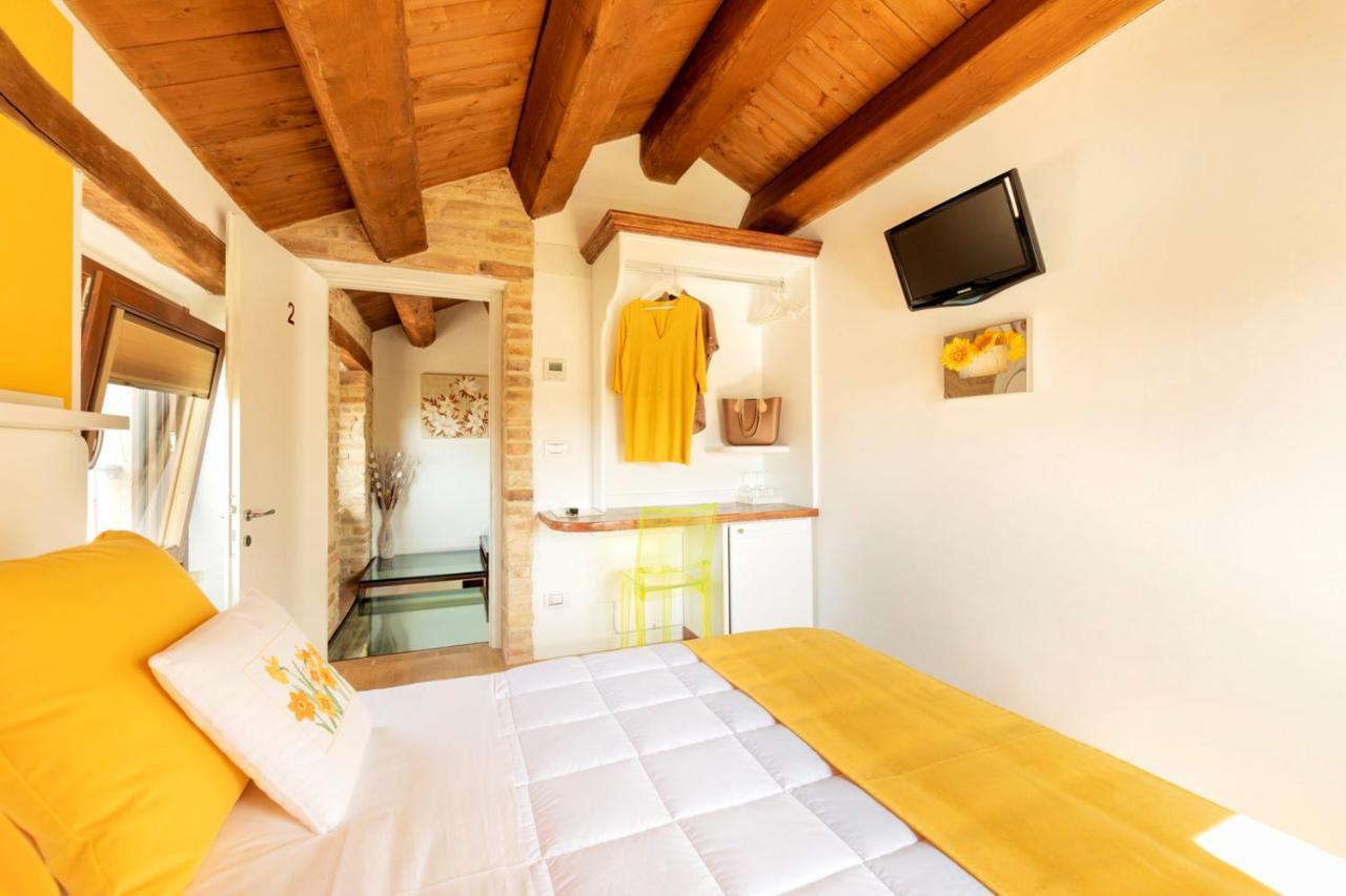 Agrirelais Collelago Massignano Eksteriør billede